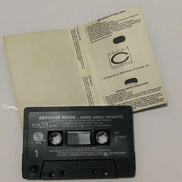 VINTAGE LOT OF 3 DEPECHE MODE CASSETTES - Picture 4 of 6